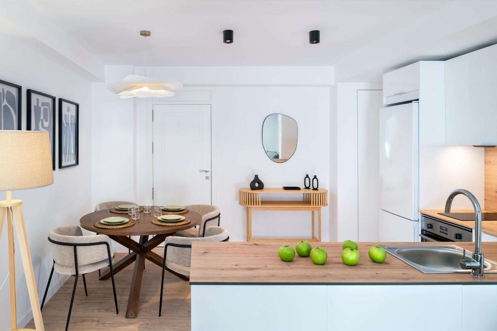Magno Apartments Real De La Carreteria Севилья Экстерьер фото